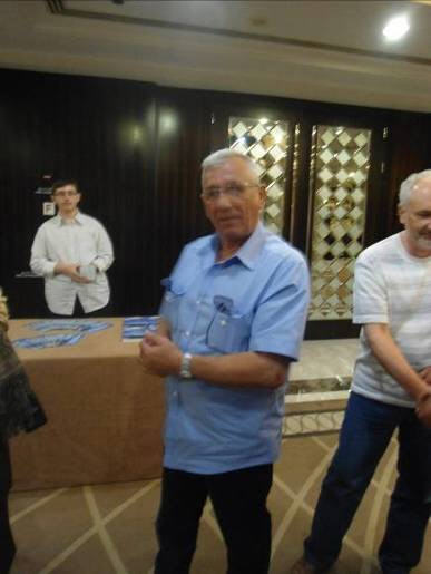 Profesor Yuri Tkatchenko