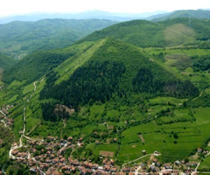 Ekskluziva na Mysticu: uzorci kamenih ploča s bosanskih piramida