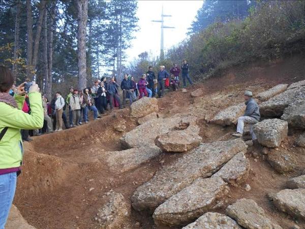 SLOVENCI NA BOSANSKOJ PIRAMIDI SUNCA