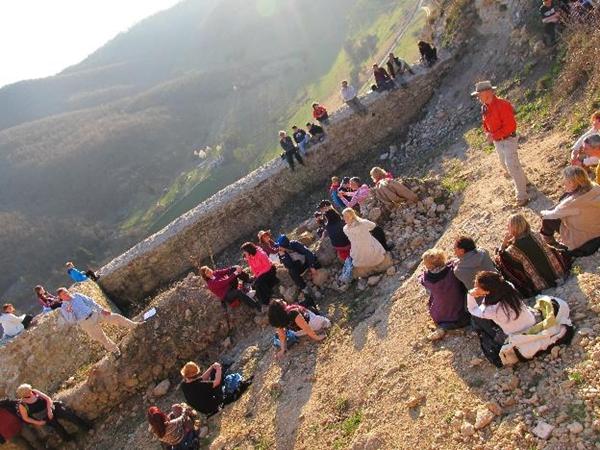ČAROBAN DOČEK PROLJETNE RAVNODNEVNICE NA VRHU BOSANSKE PIRAMIDE SUNCA