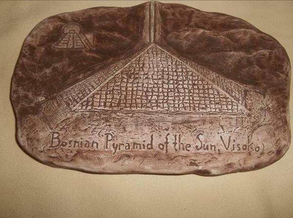 PROMOVIRAN SLUŽBENI SUVENIR FONDACIJE