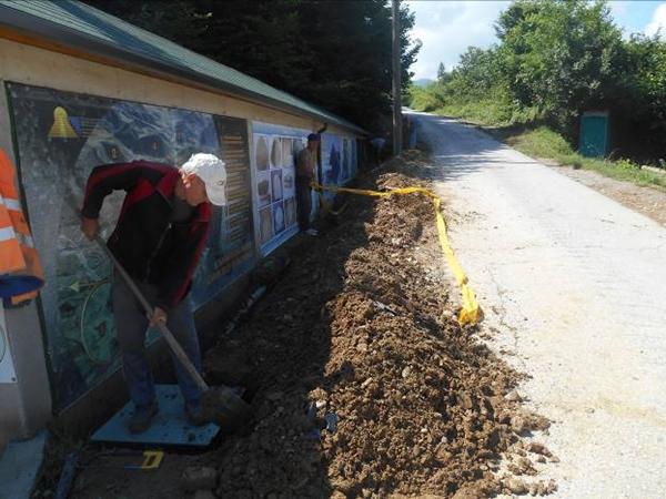 BH TELEKOM POSTAVLJA INTERNET, TELEFON I KAMERU ISPRED PODZEMNOG LABIRINTA