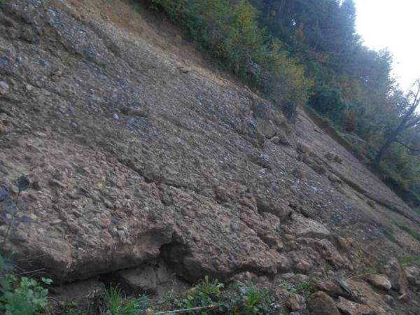 BETON U PODNOŽJU BOSANSKE PIRAMIDE SUNCA