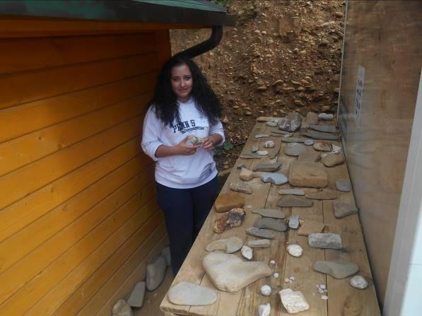 GEOLOG MEJRA KOZLO U REDOVIMA FONDACIJE