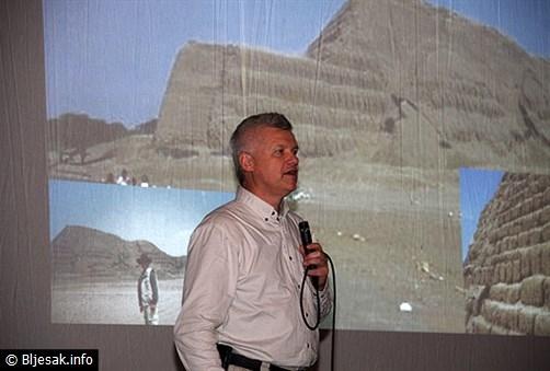 Osmanagić održao predavanje o bosanskim piramidama na Zagrebačkom Velesajmu