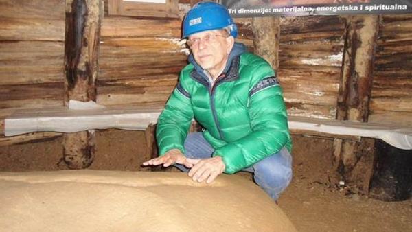 AMBASADOR FINSKE U BiH U POSJETI BOSANSKOJ DOLINI PIRAMIDA