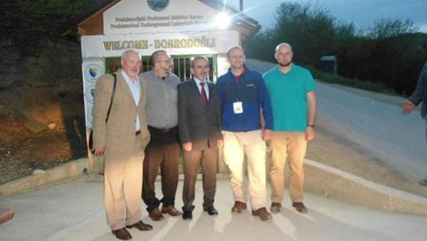 IMAMI IZ BiH I DIJASPORE U POSJETI PRAHISTORIJSKOM KOMPLEKSU TUNELA RAVNE