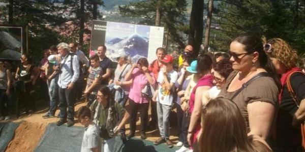 VIŠE STOTINA TURISTA BESPLATNO OBIŠLO PIRAMIDE U VISOKOM