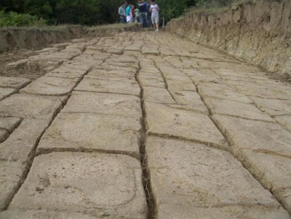 Caravan to Midnight – “The ‘Greater’ Bosnian Pyramids