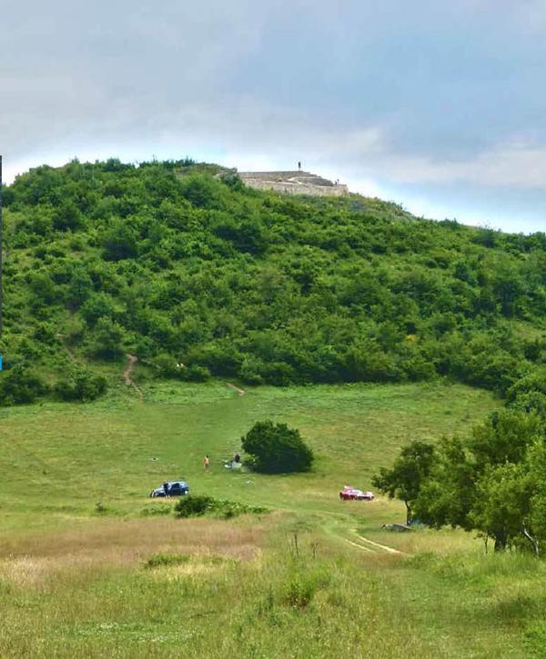 Bosnian Pyramids – Nature or Culture?