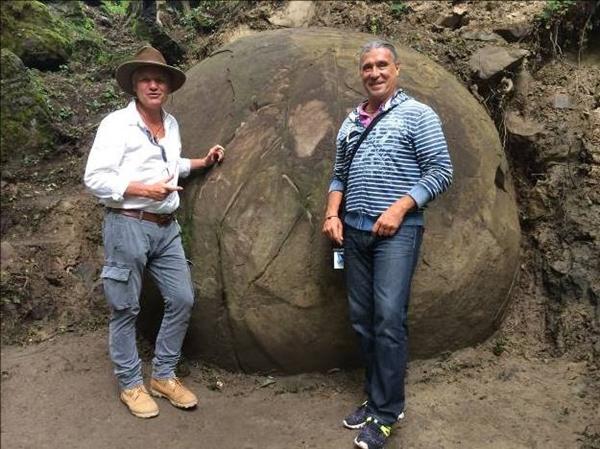 Izvještaj o petrografsko/mikroskopskoj analizi najveće kamene kugle iz Zavidovića