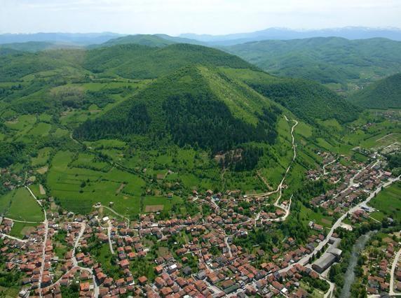 RESEARCHERS DISCOVER 34,000 YEAR OLD PYRAMID IN BOSNIA