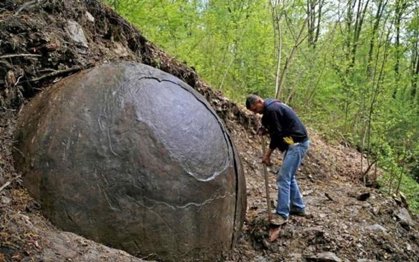 Archaeology Magazine Ignored the March 2016 Discovery of the Most Massive Stone Sphere in the World . . . But It’s Still There