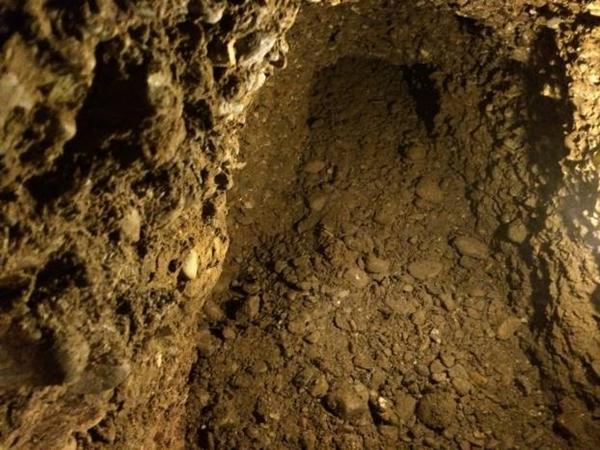 WINTER WORK IN THE UNDERGROUND LABYRINTH RAVNE