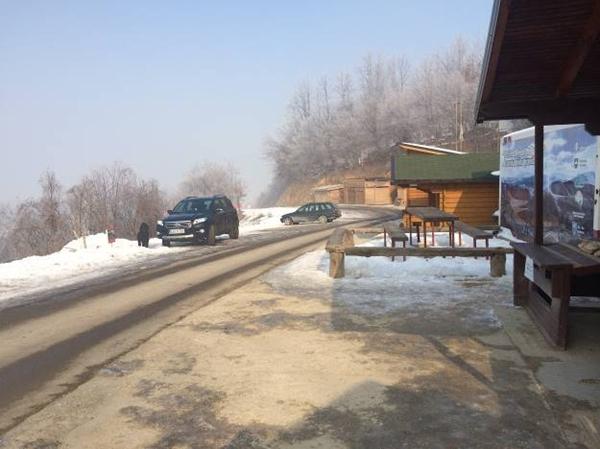 PUS “VISOKO” AND FOUNDATION MAINTAIN ROADS TO RAVNE CLEAR FOR PASSAGE