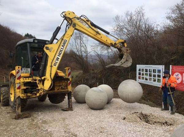 SPHERES AT PARK “RAVNE 2”