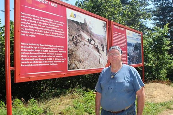 AMERICAN ALLAN BIGNAL KRECKEL IS AMAZED BY BOSNIAN PYRAMID PROJECT