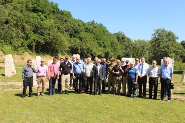 DELEGATION OF ZENICA-DOBOJ CANTON ASSEMBLY VISITED THE ARCHAEOLOGICAL – TOURIST PARK „RAVNE 2“