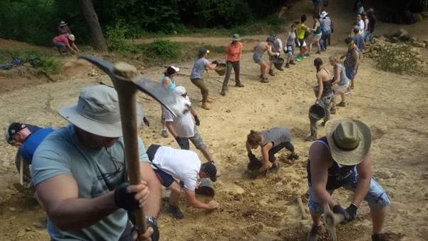 VOLUNTEERING SEASON AT THE BOSNIAN PYRAMIDS IS IN A FULL SWING