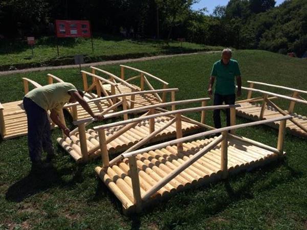 SIXTEEN BRIDGES AT PARK “RAVNE 2”