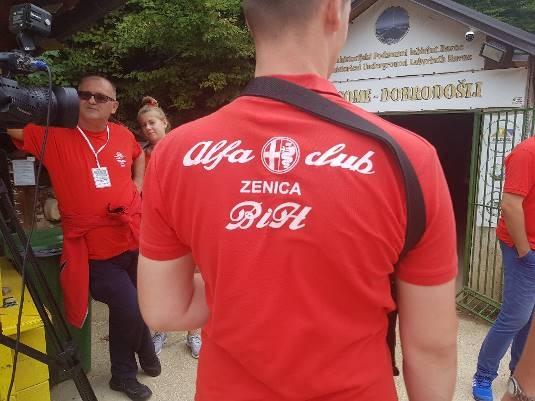 VIŠE OD STOTINU LJUBITELJA ALFA ROMEA U POSJETI TUNELIMA RAVNE