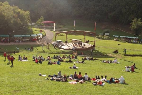 U PARKU „RAVNE 2“ OTVOREN FESTIVAL „MY CHOICE, BOSNIA“