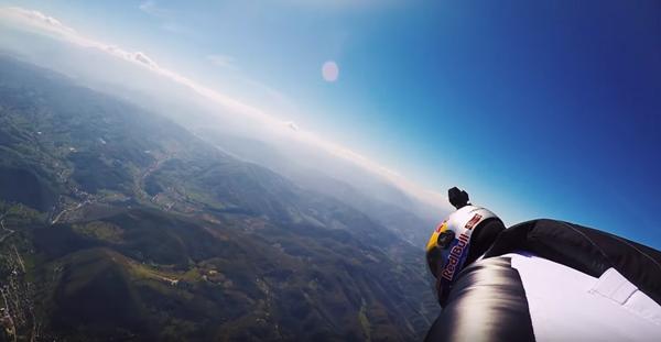 Red Bull Skydive Team above the Bosnian Pyramids – Long Clip