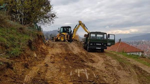 CONSTRUCTION OF THE ACCESS ROAD TO THE NEW FOUNDATION’S INFO DESK AT THE BOSNIAN PYRAMID OF THE SUN