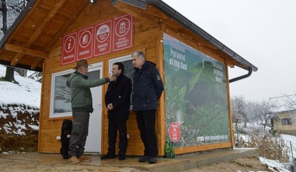 Otvoren Info punkt Fondacije “Arheološki park: Bosanska piramida Sunca”