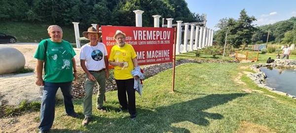 TESLIJANCI DR VELJA ABRAMOVIĆ I ING. GORAN MARJANOVIĆ U POSJETI BOSANSKIM PIRAMIDAMA