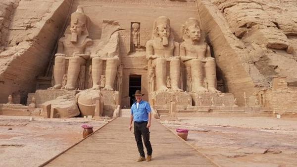 EGYPTOLOGY AND WIKIPEDIA DOWNFALL IN SIXTEEN STEPS