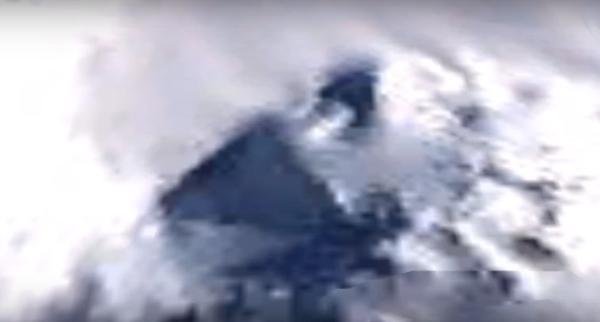 Can you imagine a 1500-Foot Pyramid in Antarctica? here it is…..