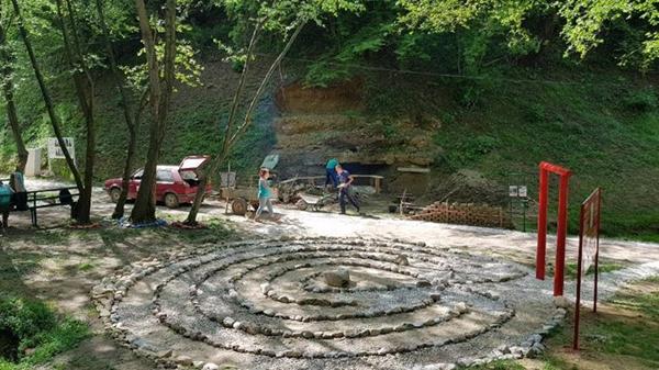 LABYRINTH ENERGY AT PARK RAVNE 2