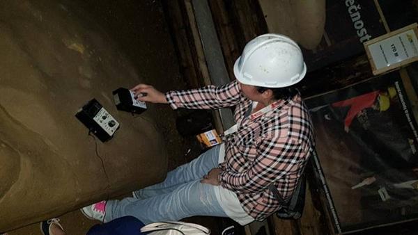 MJERENJA NEGATIVNIH IONA U TUNELIMA RAVNE
