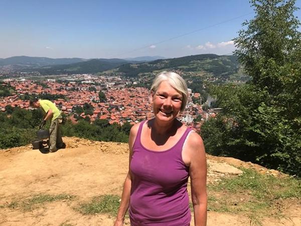 GABRIELLE SUTHERLAND: BOSNA JE ZA MENE BILA SAMO JEDNA OBIČNA, MALA ZEMLJA DOK SE NISU DESILA OVA OGROMNA OTKRIĆA