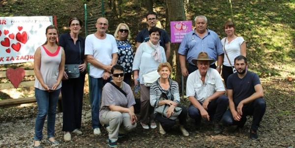 DR. OSMANAGIĆU I FONDACIJI URUČENA ZAHVALNICA OD UDRUŽENJA „VISOČANI I PRIJATELJI“