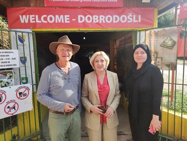 FEDERALNA MINISTRICA TURIZMA EDITA ĐAPO POSJETILA BOSANSKU DOLINU PIRAMIDA