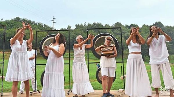 GONG KARAVANA MIRA U PARKU RAVNE 2