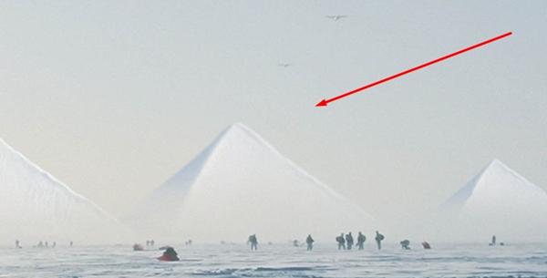 US Soldiers sent to explore the 3 Ancient Pyramids – in Antarctica