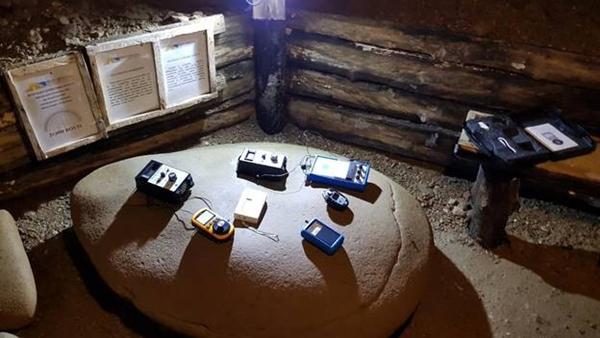 RADIOACTIVITY AND GASES VALUES IN VISOKO, SARAJEVO AND RAVNE TUNNELS