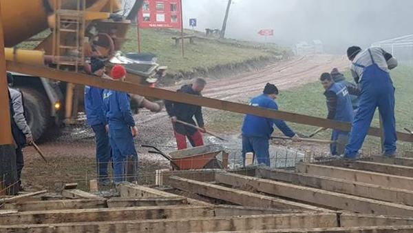 REKONSTRUKCIJA KONCERTNE BINE U PARKU ‘RAVNE 2’