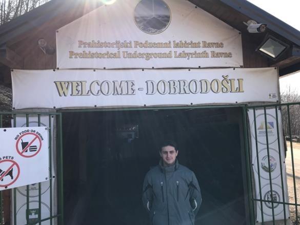 15 KANDIDATA SE PRIPREMA I UČI ZA POSAO VODIČA FONDACIJE