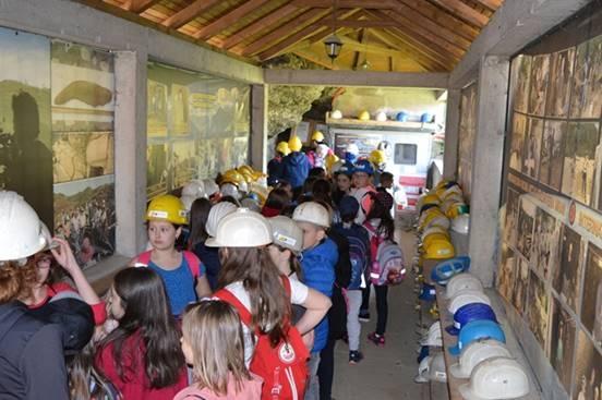 105 UČENIKA OŠ „ALEKSA ŠANTIĆ“ POSJETILI KOMPLEKS RAVNE