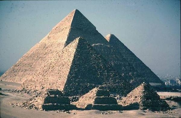 13. PRONAĐENI MATRIKS PLEJADA – „KLJUČ“ RASPOREDA GRAĐEVINA PLATOA GIZE