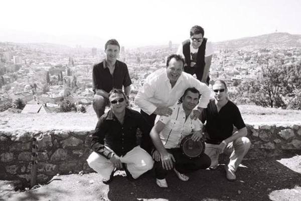 „MANAS“, „ANGIE AND THE ORBS“ I GRUPA „SARR E ROMA“ NASTUPAJU PRVOG DANA LJETNOG FESTIVALA