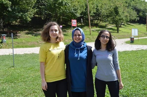 GRUPA VOLONTERKI IZ TURSKE I OVE GODINE RADI NA LOKACIJAMA U BOSANSKOJ DOLINI PIRAMIDA