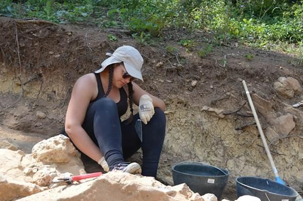 STUDENTICA ARHEOLOGiJE IZ MAĐARSKE, LUCA HALASZ, VOLONTIRANJEM STIČE ISKUSTVA U STRUCI