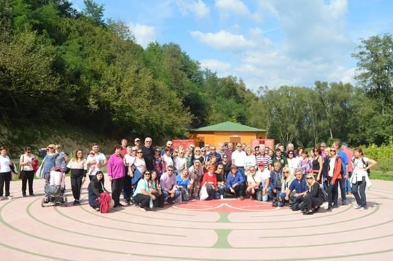 UPRILIČEN IZLET I OBILAZAK KOMPLEKSA RAVNE ZA OSOBE IZ JAVNOG ŽIVOTA, PODUZETNIKE, DOKTORE I PROFESORE