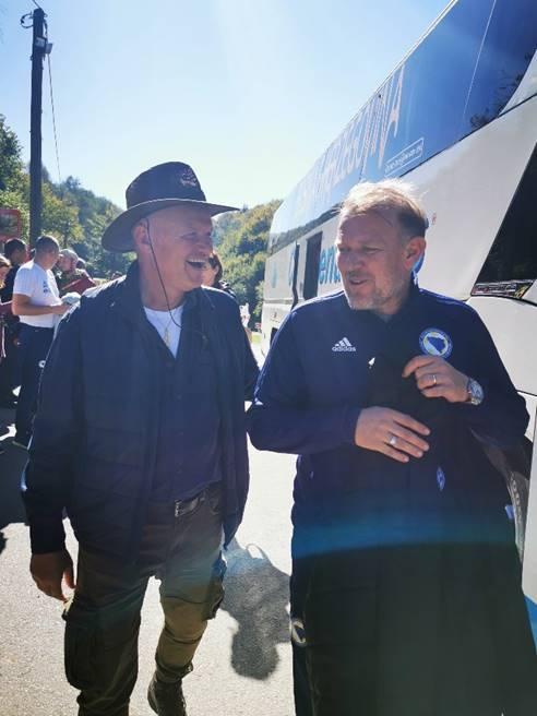 FOTO GALERIJA S POSJETE NOGOMETNE REPREZENTACIJE BIH KOMPLEKSU RAVNE