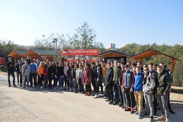 SREDNJOŠKOLCI IZ HADŽIĆA POSJETILI BOSANSKU DOLINU PIRAMIDA